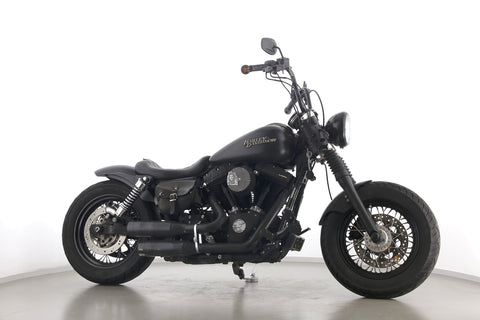 HARLEY DAVIDSON DYNA STREET BOB