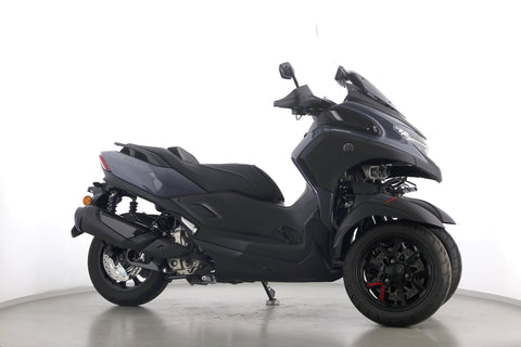 YAMAHA TRICITY 300