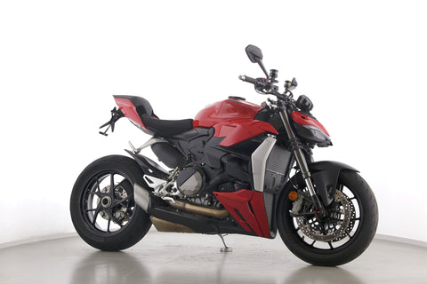 DUCATI STREETFIGHTER V2