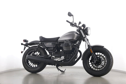 MOTO GUZZI V9 BOBBER