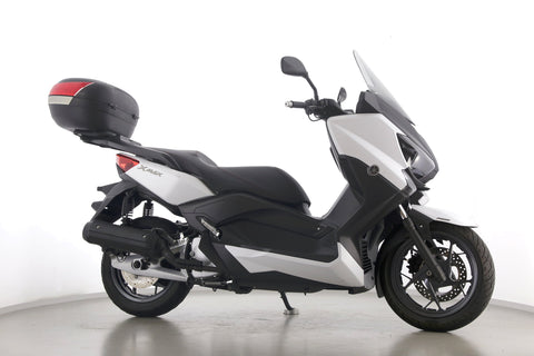 YAMAHA XMAX 125