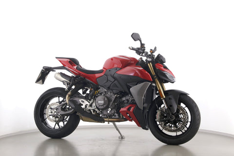 DUCATI STREETFIGHTER V2