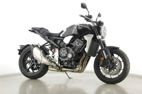 YAMAHA FZ 8 N  TESTINSERAT