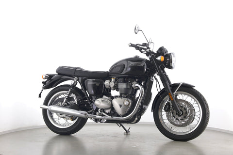 TRIUMPH BONNEVILLE T120 JET BLACK