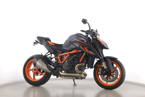 KTM 1290 SUPER DUKE R EVO