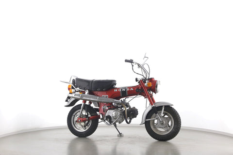HONDA DAX ST 70