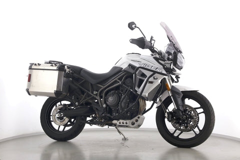 TRIUMPH TIGER 800