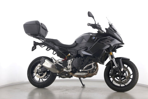BMW F 900 XR TRIPLE BLACK