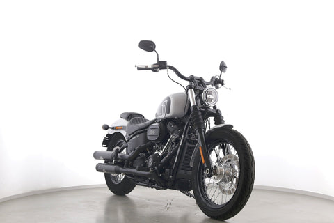 HARLEY DAVIDSON SOFTAIL STREET BOB 114