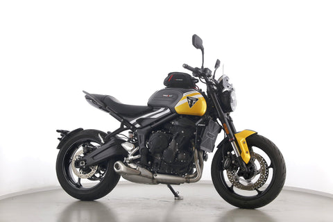 TRIUMPH TRIDENT 660