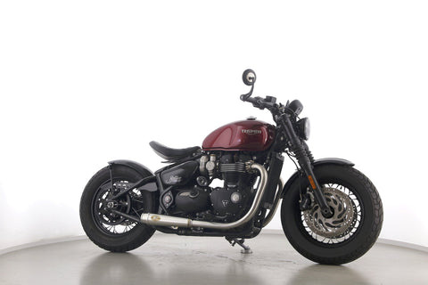 TRIUMPH BONNEVILLE BOBBER