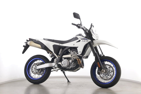 SUZUKI DR Z 4 SM SUPERMOTO