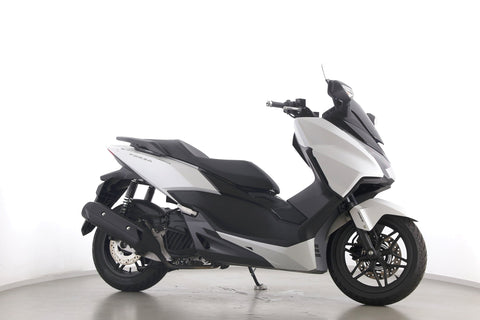 HONDA FORZA 125