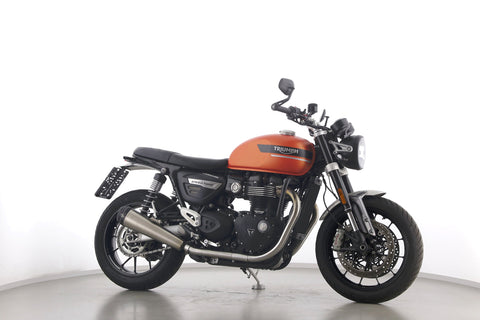 TRIUMPH SPEED TWIN 1200