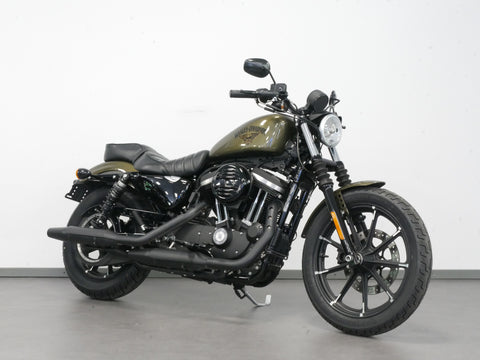 HARLEY DAVIDSON IRON 883