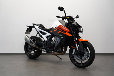 KTM 990 DUKE